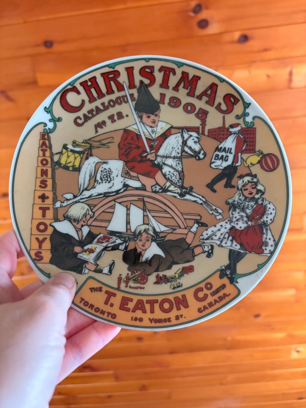 Christmas collector Plate - T. Eaton Co.